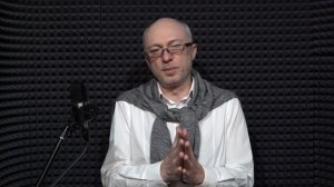 Великолепное стихотворение русского поэта Николая Гумилёва - «Жираф» читает Андрей Вранской.