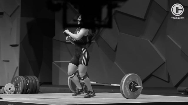 ? Lifting HEAVY And Looking GOOD ?: Meet Giulia Imperio ?