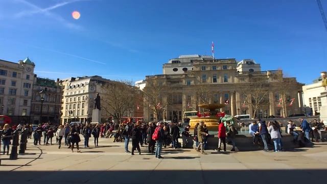 LONDON WALK | A Wander Around Trafalgar Square feat. 2018 Fourth Plinth Artwork | England смотреть онлайн