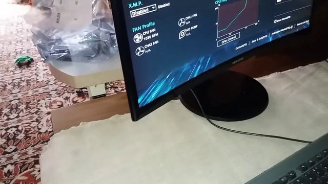 Первый запуск INTEL I3 Coffee Lake смотреть онлайн