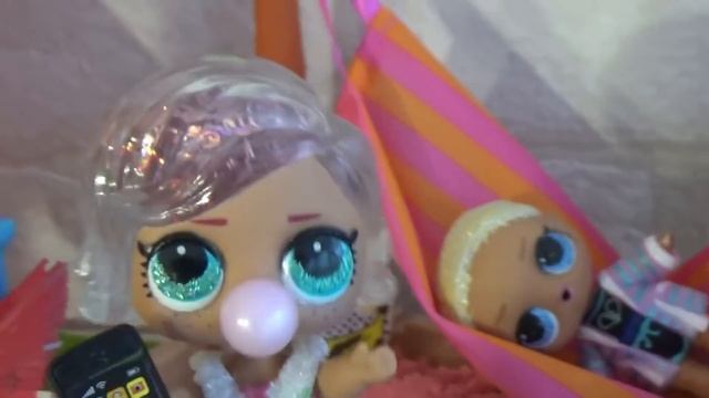 КУКЛЫ ЛОЛ СЮРПРИЗ В ХОЛОДИЛЬНИКЕ! Единорожка меняет цвет навсегда. Мультики с куклами ЛОЛ сюрприз смотреть онлайн