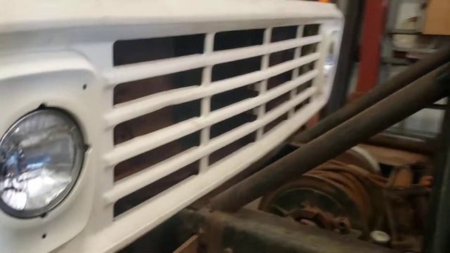 1979 Ford F600 4x4 Engine (370Ci)