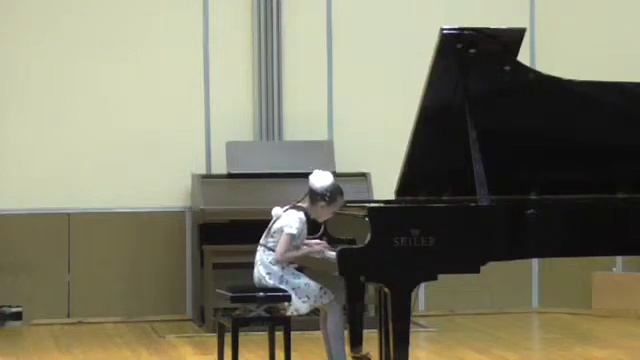 Шостакович, "Лирический вальс" из цикла "Танцы кукол"; прелюдия №22, оп. 34. Парфёнов, "Ярмарка". смотреть онлайн