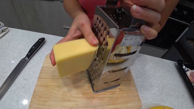 Мясо по французски с картофельно-морковным пюре смотреть онлайн