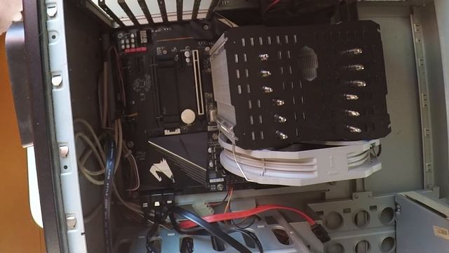 Собираем новый компьютер часть 9 Ставим радиатор на Crucial P5 и далее смотреть онлайн