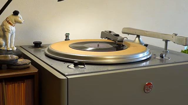 Barney's Bounce / Zutty Singleton's Trio смотреть онлайн