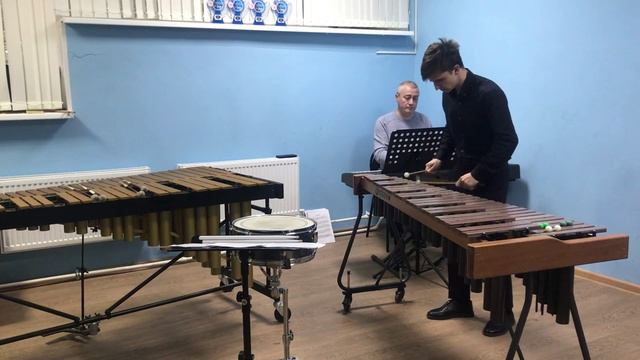 "Вальс" Д .Шостакович из кинофильма "Пирогов", "Ballade" N.J.Zivckovich исполняет Тигров Владимир смотреть онлайн