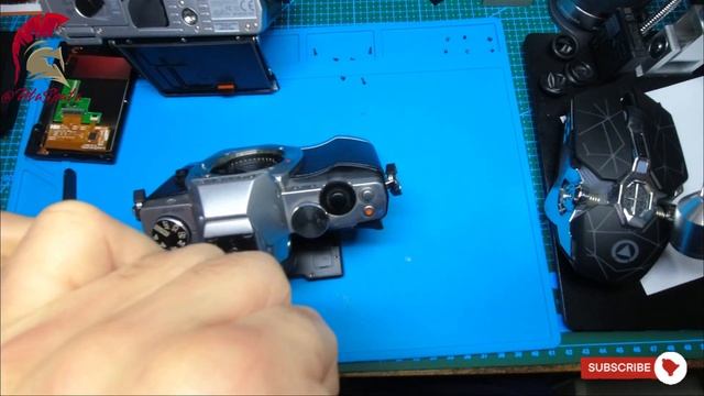 Olympus OM-D E-M5 Screen Replacement смотреть онлайн