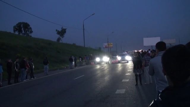 Аudi Q7 V8 4.2TDI VS Infiniti FX37 смотреть онлайн