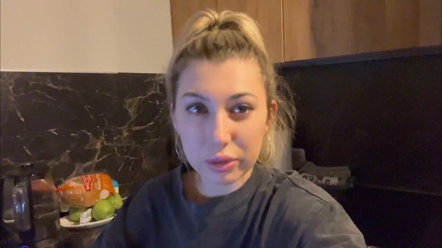 1-Й ВЛОГ| ЛЕЧЕНИЕ РОАККУТАНОМ|ДЕПРЕССИЯ|ДР ЗАГОРОДОМ И РУМТУР| ЗНАКОМЛЮ С ДРУЗЬЯМИ| ПОКУПАЕМ КАРАОК смотреть онлайн