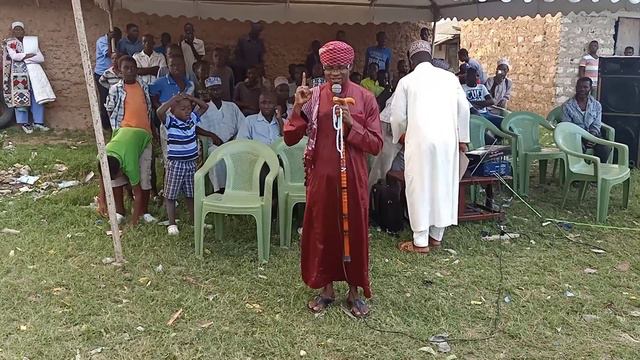 Sheikh sharif, asimamisha mvua kwa idhni ya Allah смотреть онлайн