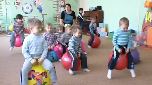 Фітболгімнастика в ДНЗ №24 м. Первомайська Миколаївської обл. смотреть онлайн