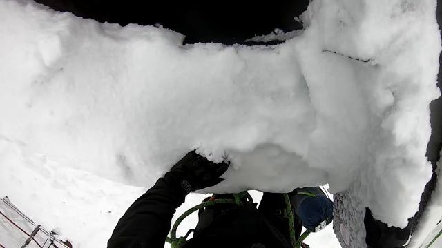 BNT 248 Rumuńskie Monstrum 2 (śnieg Na Kominie 350m.)