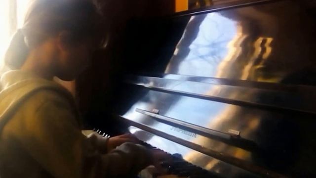 Музыка на пианино "Сказочка" смотреть онлайн