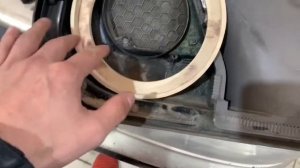 Замена штатной акустики в Audi A4 B5 на DL Audio Gryphon PRO 165