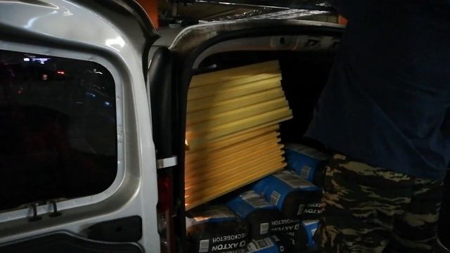 ЛАДА ЛАРГУС ДЛЯ СТРОЙКИ И ПЕРЕВОЗКИ ВЕЩЕЙ! смотреть онлайн