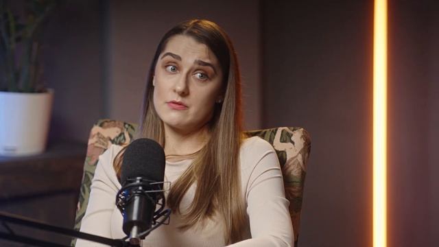 Коммунальные платежи, долги, ТСЖ и отключение услуг | ЧЁ ЕЩЁ ПОДКАСТ с Аней | Управляющая компания смотреть онлайн