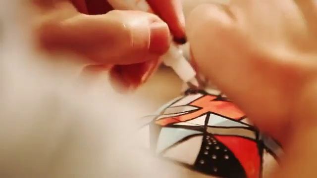 Montana Acrylic Markers - Sneaker Customisation смотреть онлайн