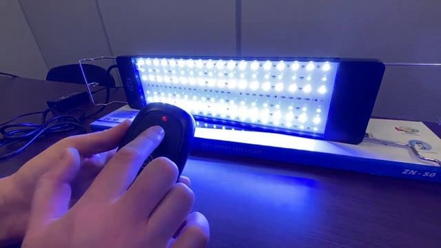 Умная лампа для аквариума LED Boyu ZN управление пультом смотреть онлайн