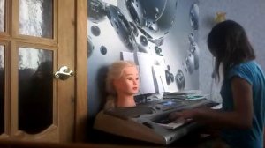 «Тень твоей улыбки» на синтезаторе,оцените)))