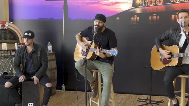 Jordan Davis - Slow Dance In A Parking Lot