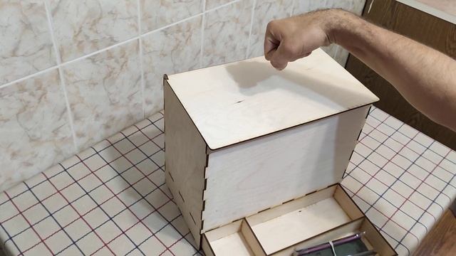 Ящик для хранения точилки, НАЧАЛО! смотреть онлайн