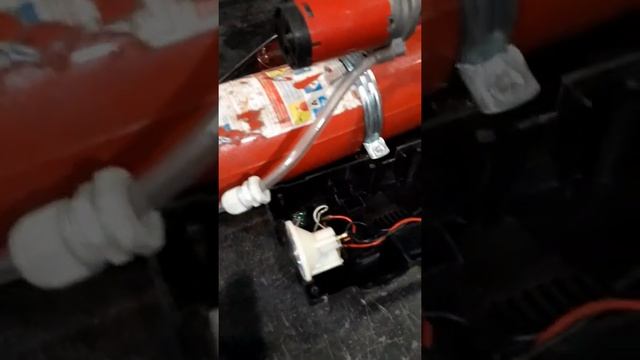 Делаю вакуумную откачку масла через щуп смотреть онлайн