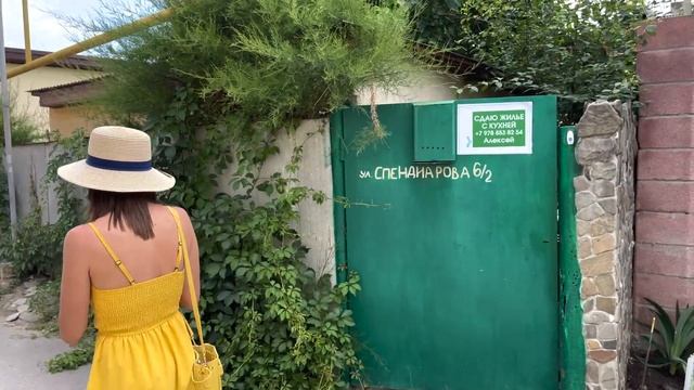 Сколько стоит отдых в Судаке в 2022 году. Реально ли снять жилье за 500 рублей в сутки возле моря? смотреть онлайн