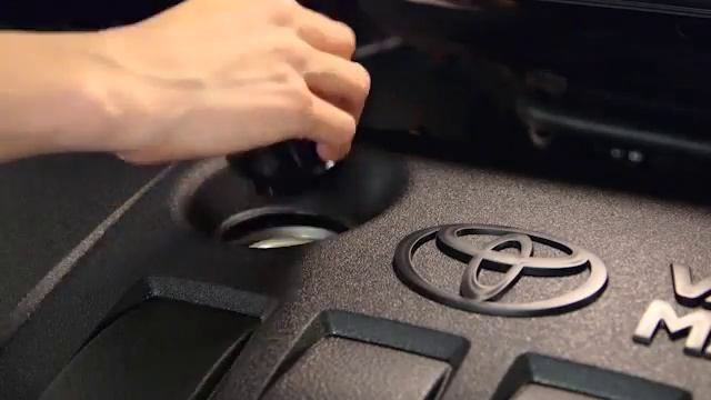 How to top up engine oil | Caring for you смотреть онлайн