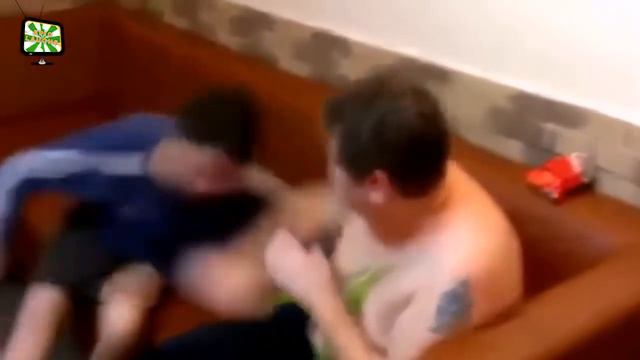 Пьяные люди и их фейлы 2017 МАЙ смотреть онлайн