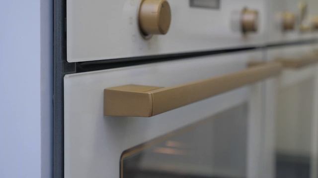 Обзор коллекции встраиваемой техники Bosch NEOKlassik смотреть онлайн