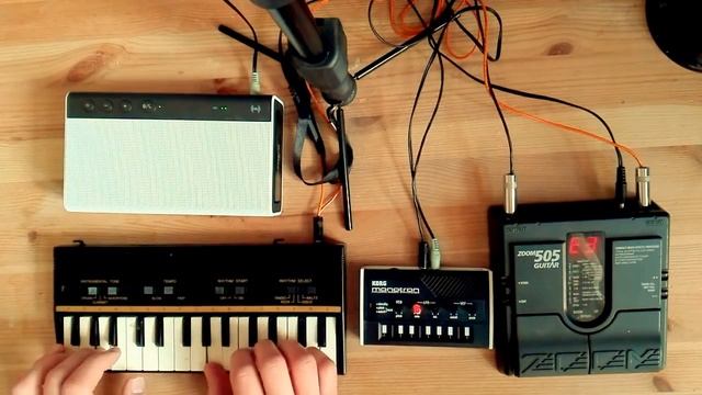 Palladium organ + Korg monotron + Zoom 505 смотреть онлайн