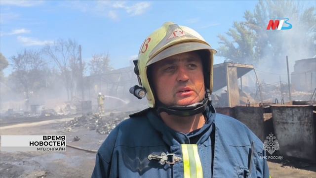 Обзор МЧС России по Волгоградской области: ликвидация пожаров и спасение людей на воде смотреть онлайн
