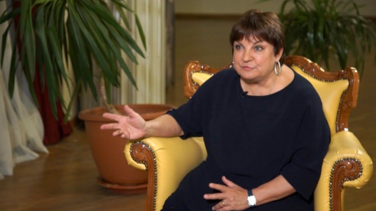 Интервью Елены Щербаковой на гастролях в Краснодаре. Балет Игоря Моисеева. смотреть онлайн