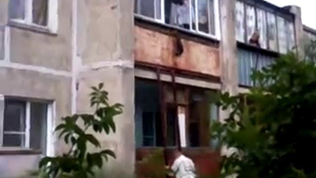 Обливает кипятком и уксусом смотреть онлайн