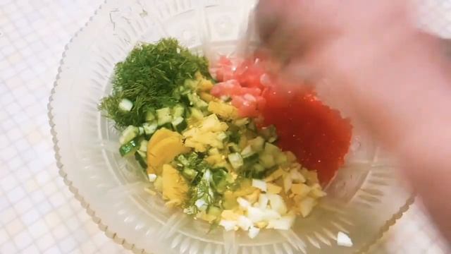 Просто улет! Салат Царский с форелью и красной икрой смотреть онлайн