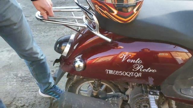 Скутер Vento Retro 150cc обзорчик после двух недель покатушек. Есть минусы но не смертельно.... смотреть онлайн