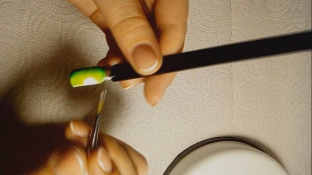 Простой летний дизайн, Рисуем киви, Дизайн ногтей. смотреть онлайн