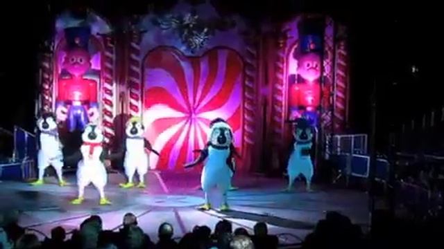 Пингвины танчат!.m4v смотреть онлайн