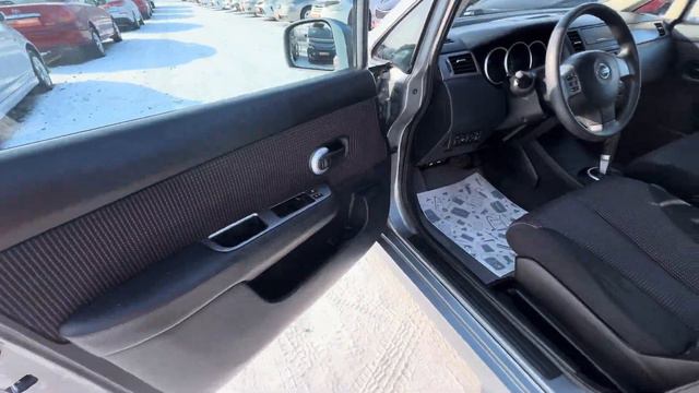 Nissan Tiida 2012 год смотреть онлайн