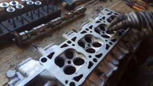 Дефектовка ГБЦ 405 406 409 в ТОМСКЕ, просадка седла клапана, неровная постель распредвала автосерви