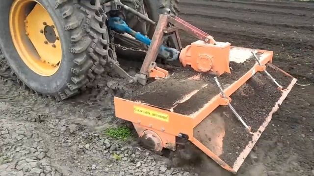 Трактор Агромаш 60ТК смотреть онлайн