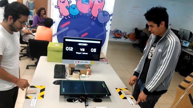 Pink ponk - El clásico pong + websockets смотреть онлайн