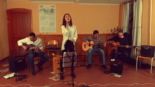 "Алый свет зари" Карина & Старики разбойники смотреть онлайн