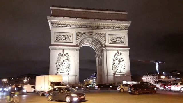 Триумфальная арка.Париж смотреть онлайн