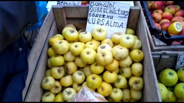 Баку ❣ БАЗАР Деревенский сыр Помидоры?ЦЕНЫ?ОБЗОР Baku Bazaar prices смотреть онлайн