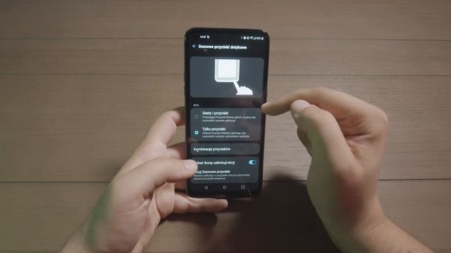 LG K61 | Koreański desant na średnią półkę 📱 | RECENZJA смотреть онлайн