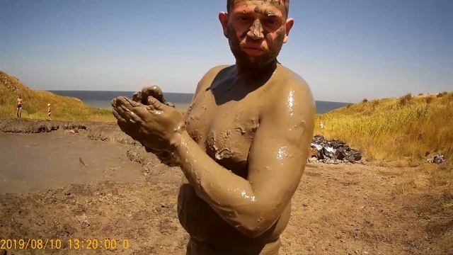 Кучугуры! Грязевой вулкан! смотреть онлайн