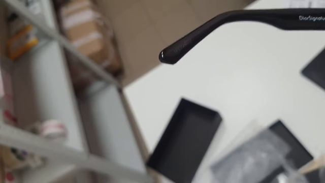 Солнцезащитные очки Christian Dior Signature S2U