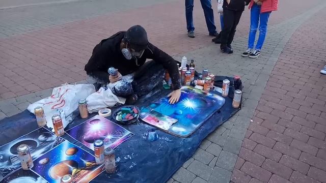 Spray paint artist Andris Baltvilks смотреть онлайн
